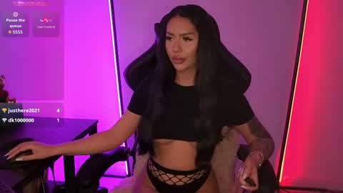 Snapshot of alicemadyson chatting on 03.04.26 alicemadyson online show from 03.04.26