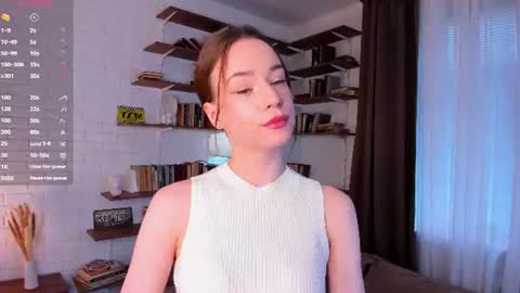 Snapshot of alicemelison chatting on 06.14.26 Serena online show from 06.14.26