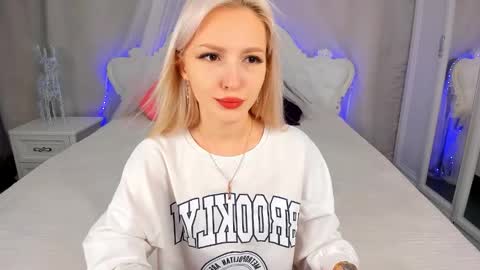 alicemonro online show from 11.12.25