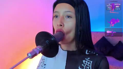 Alicee  online show from 11.04.25