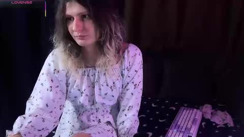 AlicePinkhead online show from 09.12.25