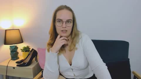 alicesensitive online show from 12.05.25