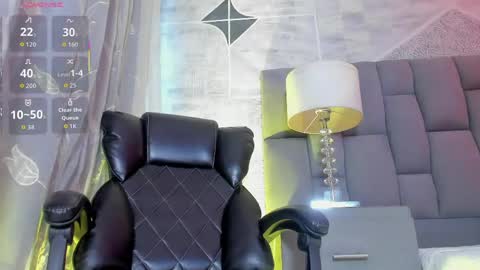 Snapshot of alicestevens_ chatting on 05.18.26 Alicestevens online show from 05.18.26