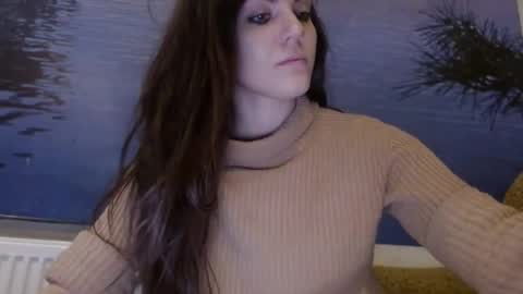 Snapshot of alicetailorrr chatting on 02.01.25 AliceTailorrr online show from 02.01.25