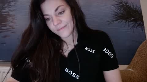 Snapshot of alicetailorrr chatting on 02.16.25 AliceTailorrr online show from 02.16.25