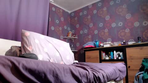 alicewetsquirt online show from 02.20.25