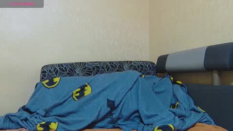 AliceWoolfy online show from 11.23.25