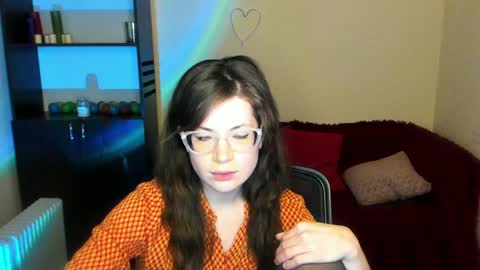 Alicia online show from 01.04.25