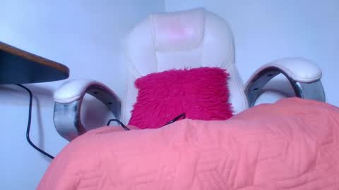 Alicia Kyse  online show from 01.09.25