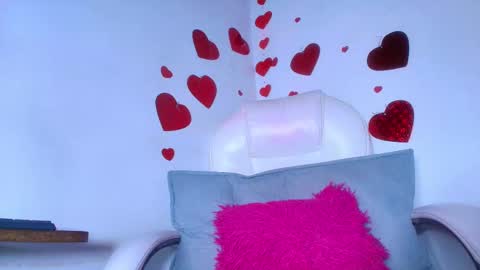 Alicia Kyse  online show from 02.12.25