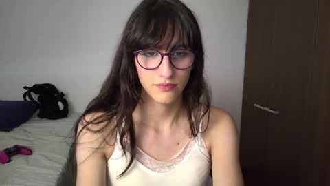 Snapshot of alicia_love29 chatting on 12.13.24 Alice online show from 12.13.24