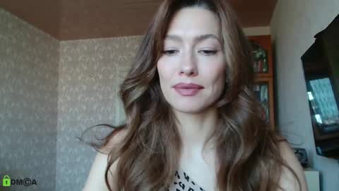 Snapshot of alicia_savory chatting on 09.19.25 Alicia online show from 09.19.25