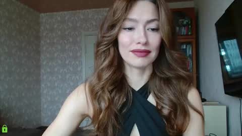 Snapshot of alicia_savory chatting on 09.21.25 Alicia online show from 09.21.25