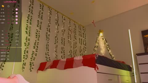 Alicia Lici  online show from 12.23.24