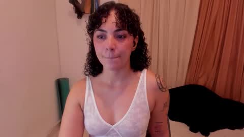 Alis 3 independent model 3 online show from 01.26.25