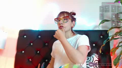 Snapshot of aliciawithe chatting on 09.30.25 Alicia online show from 09.30.25