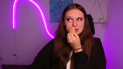 Alicie online show from 10.20.25