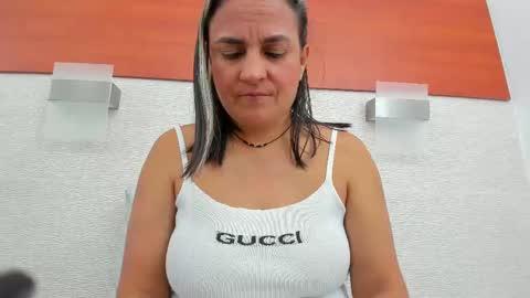 im tutti online show from 11.18.25