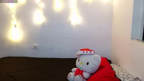 Snapshot of aliciia_23 chatting on 12.02.25 aliciia_23 online show from 12.02.25