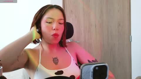 aliciia_23 online show from 04.25.26
