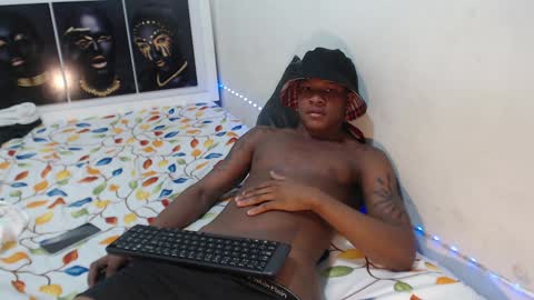 Snapshot of alid_17 chatting on 12.07.24 Alid 17 online show from 12.07.24