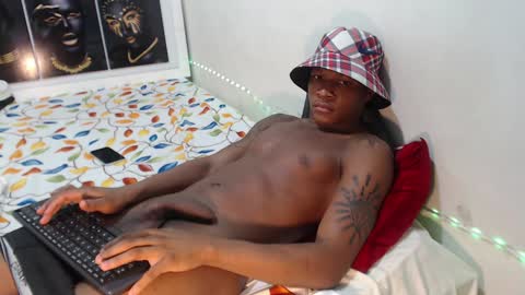 Snapshot of alid_17 chatting on 12.07.24 Alid 17 online show from 12.07.24