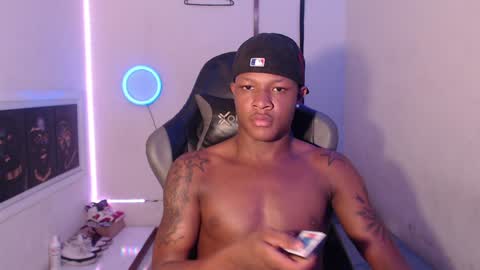 Snapshot of alid_17 chatting on 01.02.25 Alid 17 online show from 01.02.25