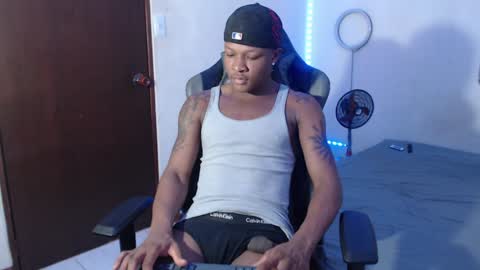 Snapshot of alid_17 chatting on 01.09.25 Alid 17 online show from 01.09.25