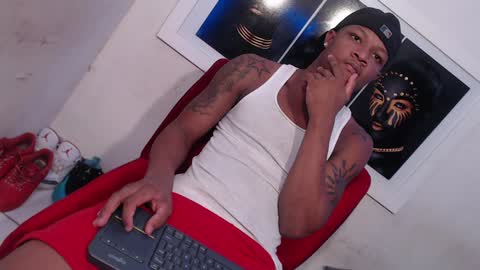 Snapshot of alid_17 chatting on 01.30.25 Alid 17 online show from 01.30.25