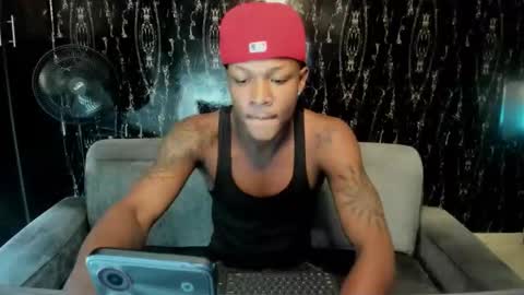 Snapshot of alid_17 chatting on 10.18.25 Alid 17 online show from 10.18.25