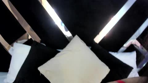 Ali Diaz online show from 12.20.25