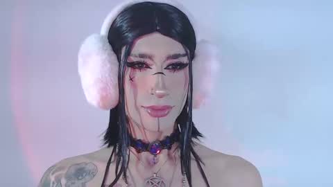     online show from 05.08.26