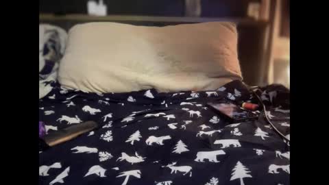 aliensuperstar423 online show from 04.21.26