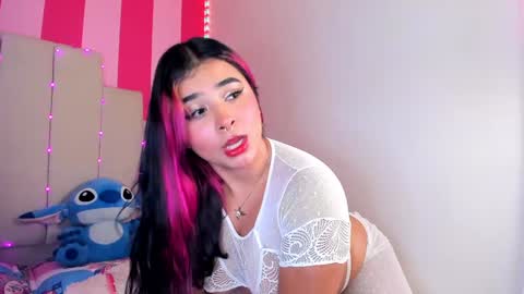 Snapshot of aliice_wonderland_ chatting on 02.08.25 Aliice Brown online show from 02.08.25