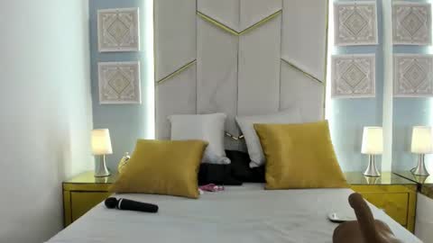 Ali Jhones online show from 09.16.25