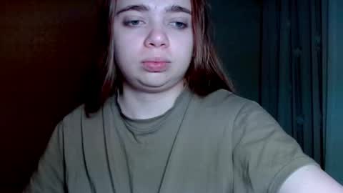 Snapshot of aliiice_stone chatting on 12.04.24 Alice online show from 12.04.24