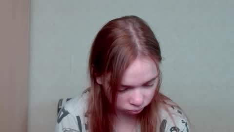 Snapshot of aliiice_stone chatting on 11.14.25 Alice online show from 11.14.25