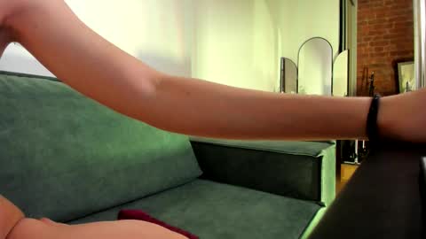 alika shy online show from 02.13.25