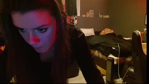 Snapshot of alina_nightshade chatting on 11.20.25 Alina Nightshade online show from 11.20.25