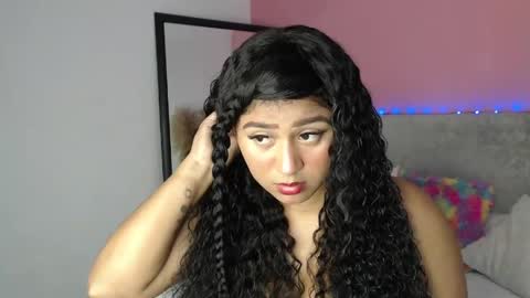 Snapshot of alinakiss_ chatting on 04.20.26 lili online show from 04.20.26