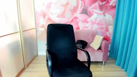 AlinaMoor online show from 01.14.26