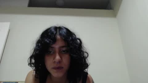 Snapshot of alinawoolf_ chatting on 05.19.26 Ali online show from 05.19.26