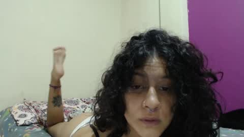 Snapshot of alinawoolf_ chatting on 05.23.26 Ali online show from 05.23.26