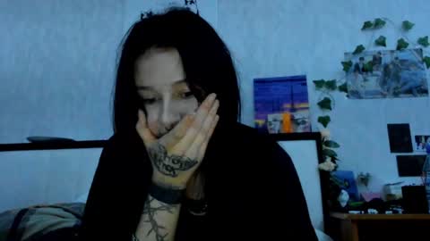 Aline Greeeen online show from 12.07.24