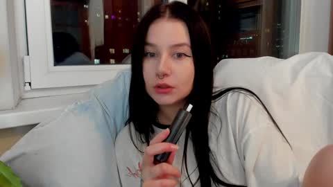 Aline Greeeen online show from 12.22.24