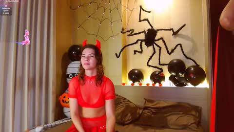 Alina and Pasha online show from 10.24.25