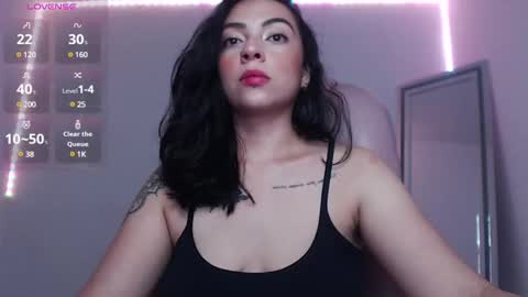 Snapshot of alisa__cain chatting on 03.11.25 Alejandra online show from 03.11.25
