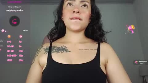 Alejandra online show from 09.16.25