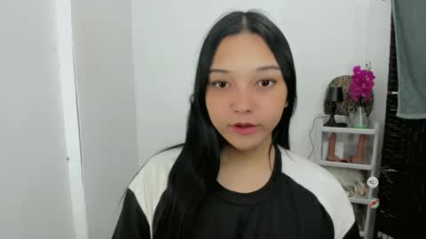 Shanti xhey online show from 03.17.26