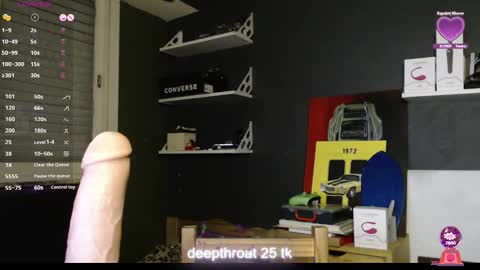 Snapshot of alisa_u chatting on 09.18.25 alisa_u online show from 09.18.25